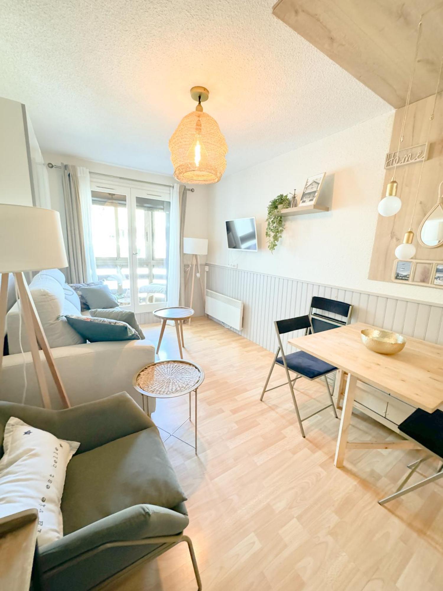 Apartament Studio La Poule Au Pot Pieds Des Pistes Font Romeu Pyrenees 2000 Bolquère Zewnętrze zdjęcie